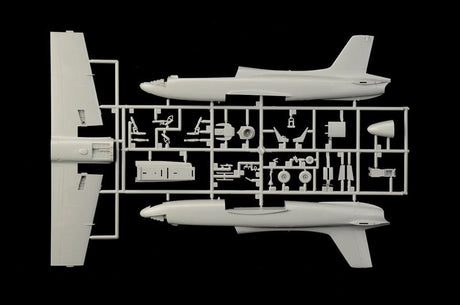Italeri MODEL AIRCRAFT Italeri 1/48 Aermacchi MB326 Fighter Kit