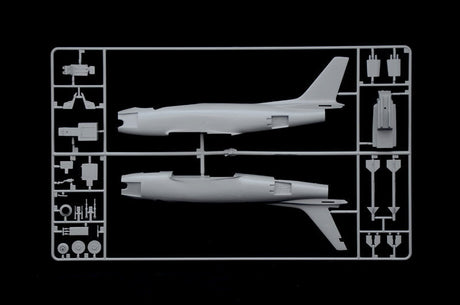 Italeri MODEL AIRCRAFT Italeri 1/48 F86E Sabre Jet Fighter Kit