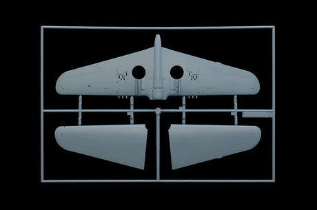 Italeri MODEL AIRCRAFT Italeri 1/48 P40E/K Kittyhawk Kit