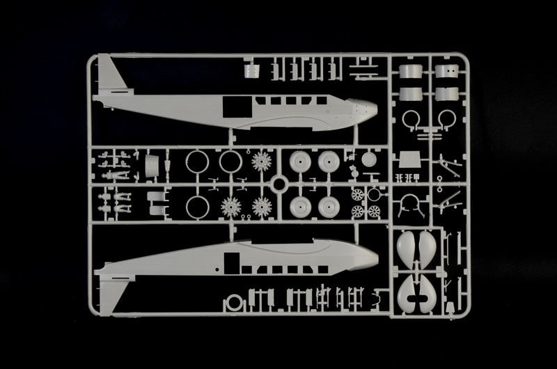 Italeri MODEL AIRCRAFT Italeri 1:72 Ju-52/3m Transport Kit