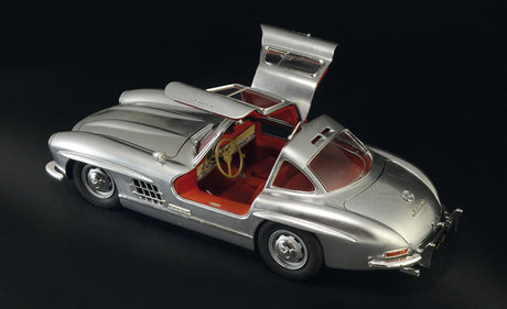 Italeri MODEL CARS Italeri 1/16 Mercedes Benz 300SL Gullwing Car Kit