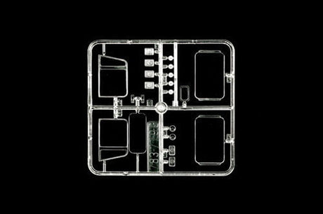 Italeri MODEL CARS Italeri 1/24 Freightliner FLC Tractor Cab Kit