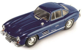 Italeri MODEL CARS Italeri 1/24 Mercedes Benz 300SL Gull Wing Car Kit