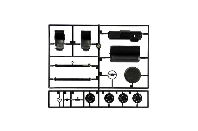 Italeri MODEL CARS Italeri 1/24 Mercedes Benz G230 SUV Kit