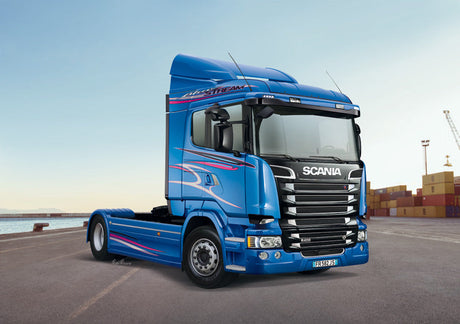 Italeri MODEL CARS Italeri 1/24 Scania R400 Streamline Flat Roof Kit