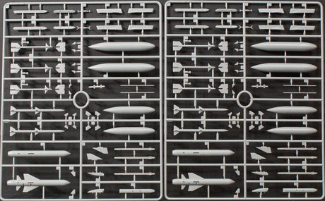 Kinetic MODEL AIRCRAFT Kinetic 1/48 Royal Navy Sea Harrier FA.2 Kit