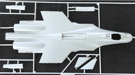 Kinetic MODEL AIRCRAFT Kinetic 1/48 Shenyang J-15 Flying Shark Kit