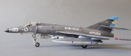 Kinetic MODEL AIRCRAFT Kinetic 1/48 Super Étendard /Modernise Kit
