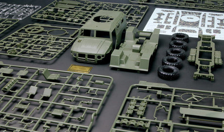 Meng MILITARY MODEL Meng 1/35 Russian GAZ-23014 STS Tiger Kit