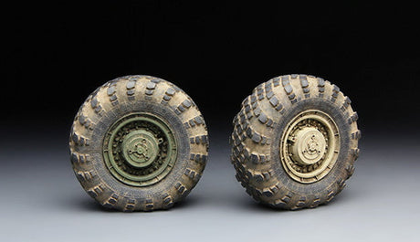 Meng MILITARY MODEL Meng 1/35 Russian MAZ-543M Wheel Set Kit