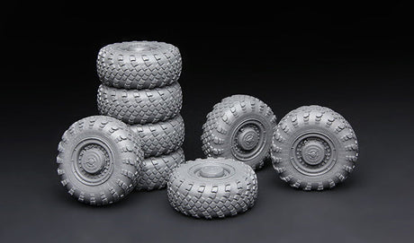 Meng MILITARY MODEL Meng 1/35 Russian MAZ-543M Wheel Set Kit