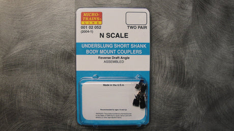 Micro Trains MICRO TRAINS / 001 02 052 Kato UNDERSLUNG SHORT SHANK BODY MOUNT cplrs SD40-2  (2004-1)  (SCALE=N)