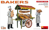 MiniArt 1/35 Figures MiniArt 38074 1/35 Bakers with Cart Model Kit