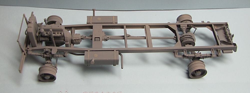 Mirror Models MILITARY MODELS Mirror Models Military 1/35 CMP C60L Cab 11 3-Ton 4x4 GS Truck w/Winch Kit