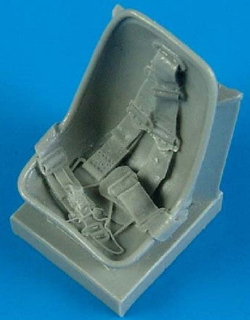 Quickboost Details DETAIL PARTS Quickboost Details 1/32 Bf109E Seat w/Safety Belts