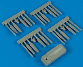 Quickboost Details DETAIL PARTS Quickboost Details 1/72 B24 Propellers w/Jig Tool for HSG
