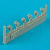 Quickboost Details DETAIL PARTS Quickboost Details 1/72 GM2 British Gunsights (6)