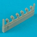 Quickboost Details DETAIL PARTS Quickboost Details 1/72 GM2 British Gunsights (6)