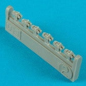 Quickboost Details DETAIL PARTS Quickboost Details 1/72 K14 US Gunsights (6)