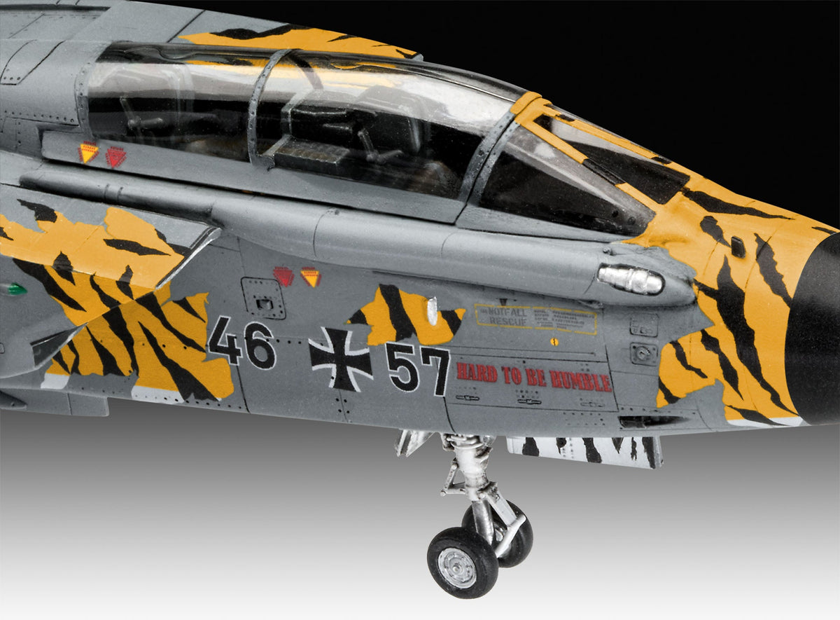 Revell Germany MODEL AIRCRAFT Revell Germany 1/72 Tornado ECR Tiger Meet 2018 Fighter Kit