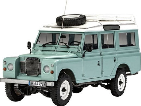 Revell-Monogram MODEL CARS Revell-Monogram 1/24 Land Rover Series III LWB Wagon w/Roof Rack (New Tool) Kit