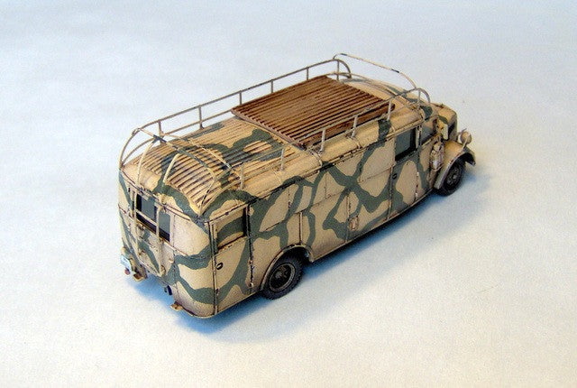 Roden MILITARY MODELS Roden 1/72 Opel Blitz 3.6-47 Stabswagen Omnibus Kit