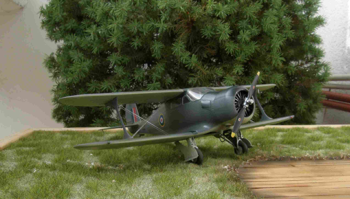 Roden MODEL AIRPLANES Roden 1/48 Beechcraft GB2 Staggerwing (Traveller) WWII US Courier BiPlane Kit