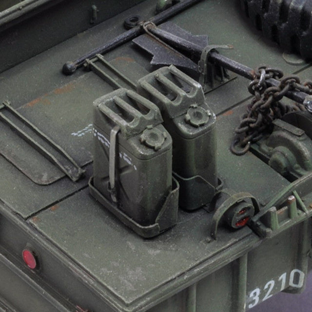 Royal Model MILITARY MODEL Royal Model 1/35 WWII US Jerry Cans (6) (Resin/Photo-Etch) Kit