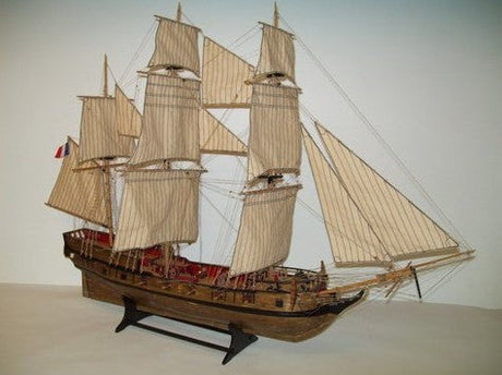 Soclaine WOODEN SHIP MODEL Soclaine 1/50 LeTonnant 3-Masted 1793 French Privateer Merchant Ship Kit