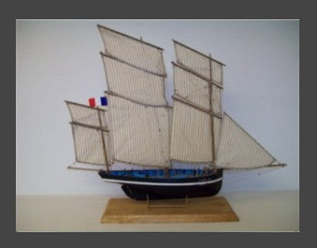Soclaine WOODEN SHIP MODEL Soclaine 1/50 Petrel 3-Masted 1908 Cancale Fishing Smack Boat Kit