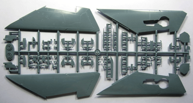 Sword MODEL AIRPLANES Sword Aircraft 1/48 EE Lightning T Mk 5 Fighter Kit