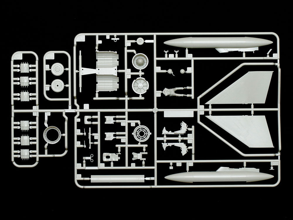Tamiya MODEL AIRCRAFT Tamiya 1/48 McDonnell Douglas™ F-4B Phantom II™ Kit