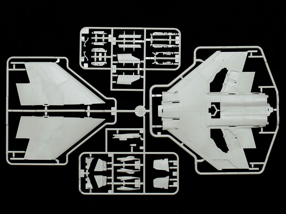 Tamiya MODEL AIRCRAFT Tamiya 1/48 McDonnell Douglas™ F-4B Phantom II™ Kit