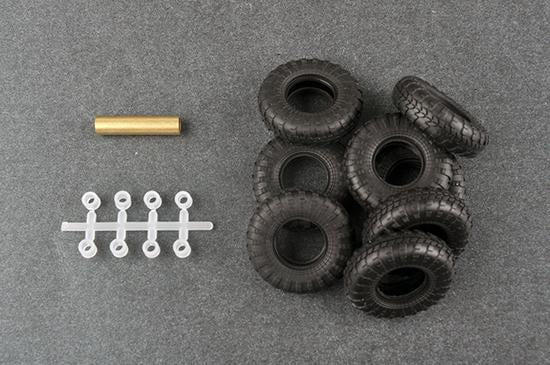 Trumpeter MILITARY MODEL Trumpeter 1/35 Russian 2S14 Zhalo-S Tank Hunter w/85mm Anti-Tank Gun (New Variant w/New Tooling) Kit