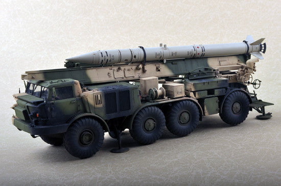 Trumpeter MILITARY MODEL Trumpeter 1/35 Russian 9P113 TEL Launcher w/9M21 Rocket of 9K52 Luna-M Kit (New Variant)