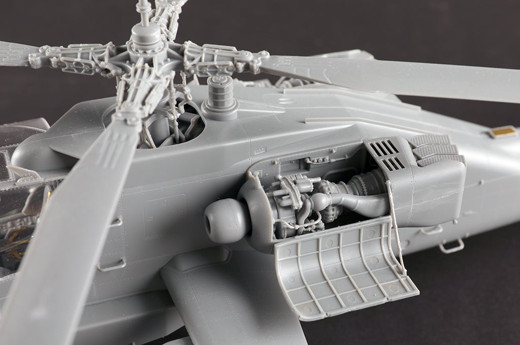 Trumpeter MODEL AIRCRAFT Trumpeter 1/35 AH64A Apache Late Attack Helicopter (New Variant) Kit