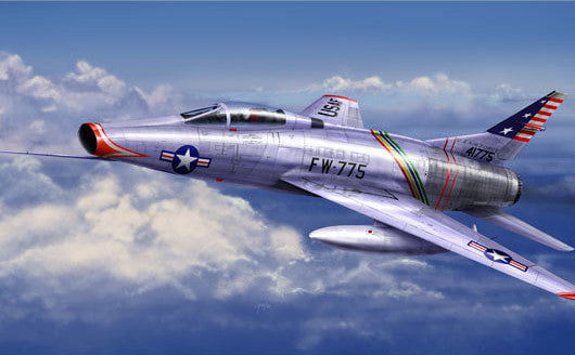 Trumpeter MODEL AIRPLANES Trumpeter 1/72 F100C Super Sabre Fighter Kit