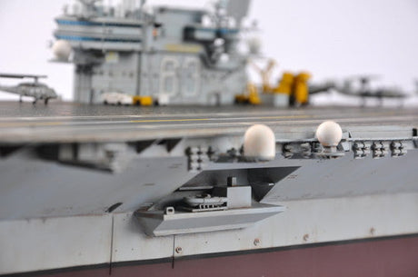 Trumpeter MODEL SHIPS Trumpeter 1/350 USS Kitty Hawk CV63 Aircraft Carrier Kit