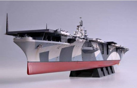 Trumpeter MODEL SHIPS Trumpeter 1/350 USS Ticonderoga CV14 Aircraft Carrier Kit