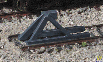 Walthers Cornerstone Walthers 2605 (N Scale) 933-2605 Track Bumpers Dark Gray (5 Pack)
