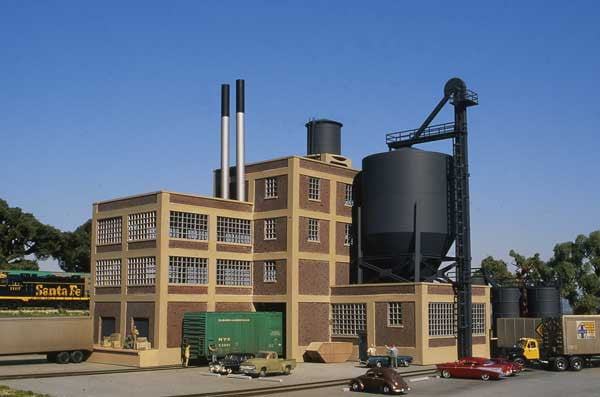 Walthers Cornerstone Walthers 933-4141 Tire Plant HO Scale