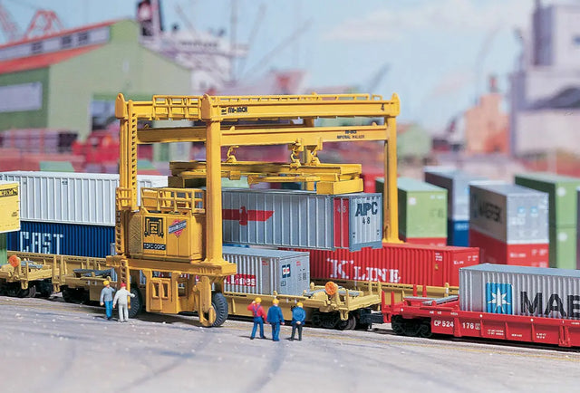 Walthers Cornerstone Walthers Cornerstone Mi-Jack TL-1000 Crane (N Scale) Part# 933-3222