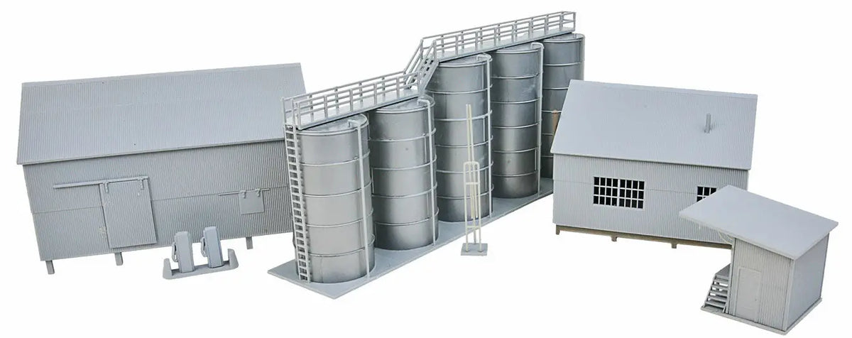 Walthers Cornerstone Walthers Cornerstone Trackside Oil Dealer with Storage Tanks (HO Scale) Part# 933-4059
