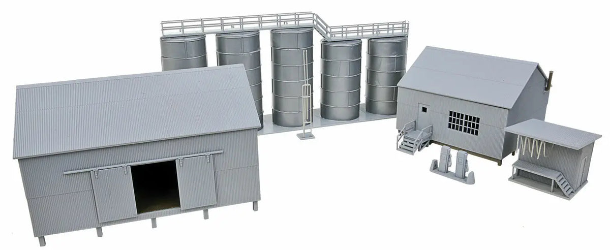Walthers Cornerstone Walthers Cornerstone Trackside Oil Dealer with Storage Tanks (HO Scale) Part# 933-4059