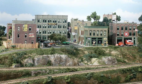 Woodland Scenics Woodland Scenics 1487 HO River Pass Buildings / Kit #3