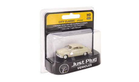 Woodland Scenics Woodland Scenics 5592 HO Scale City Classic Just Plug Vehicle