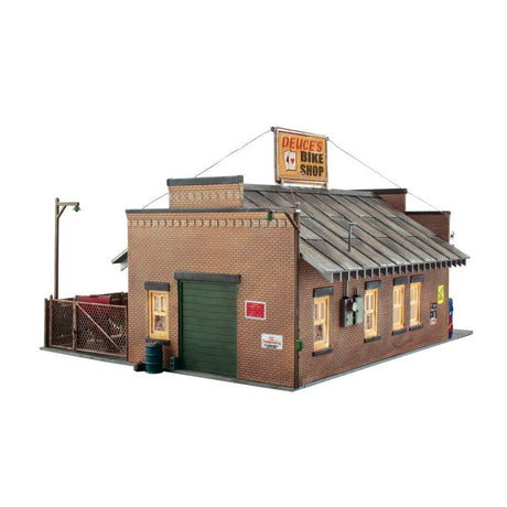 Woodland Scenics Woodland Scenics 5846 O Scale Deuce's Cycle Shop Built and Ready