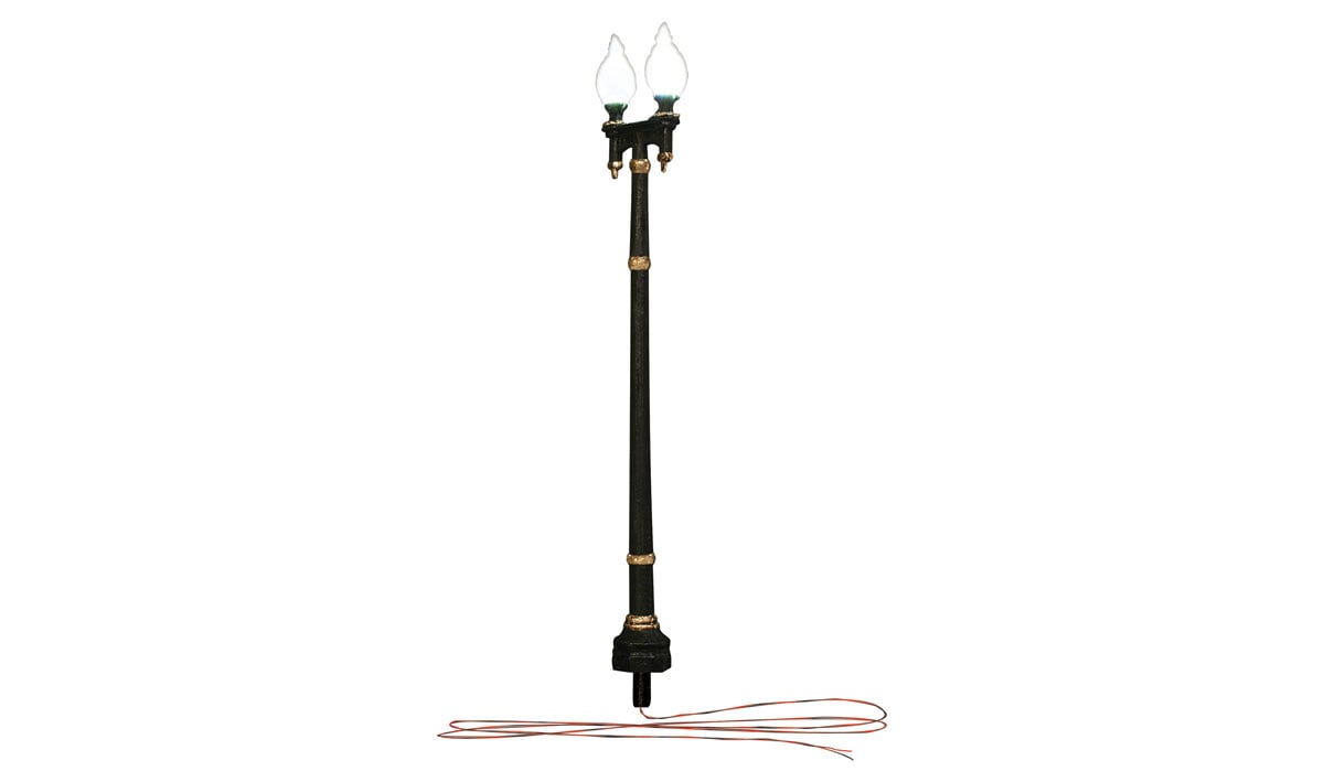 Woodland Scenics Woodland Scenics HO Scale Just Plug Double Lamp Post Value Pack